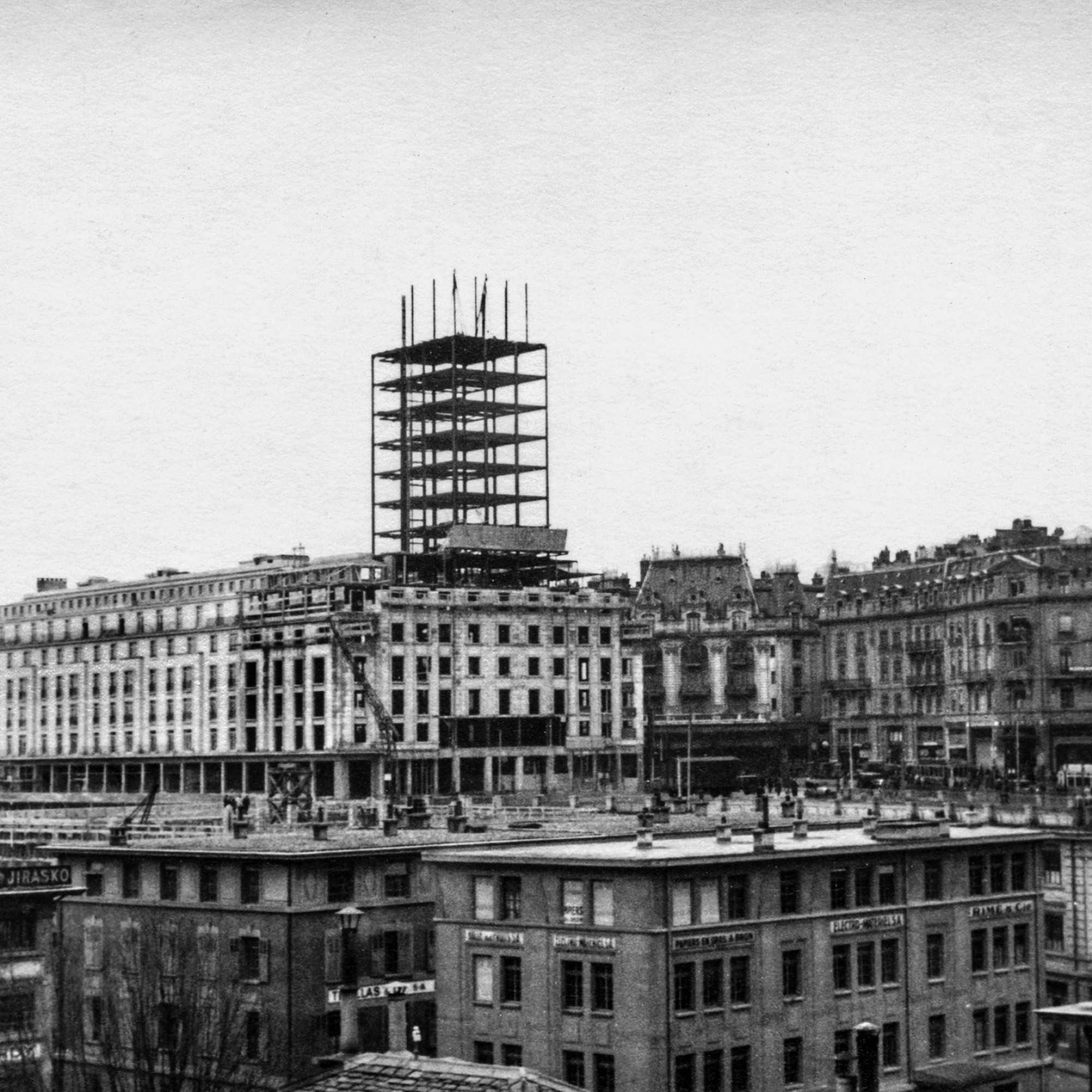 Construction tour Bel Air Métropole à Lausanne (1932)