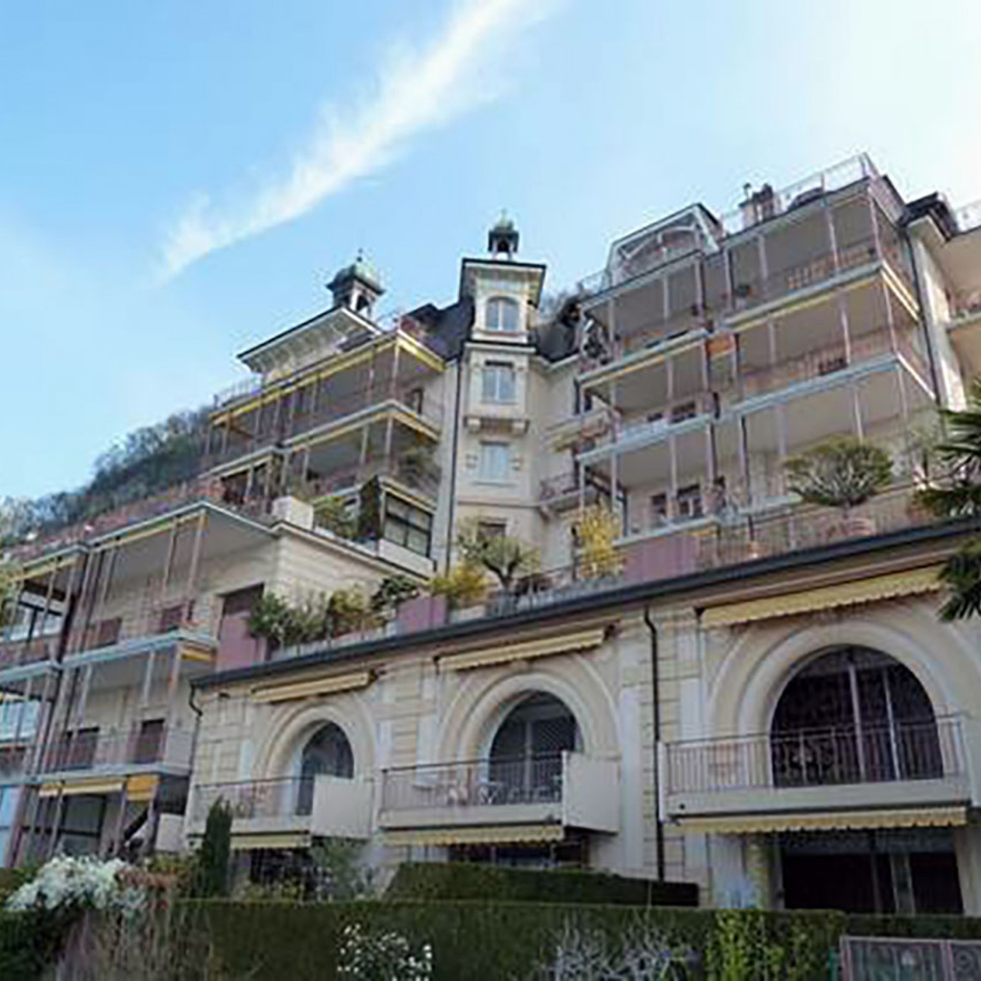 L'appartement de Freddie Mercury à la Résidence les Tourelles à Montreux vendu aux enchères