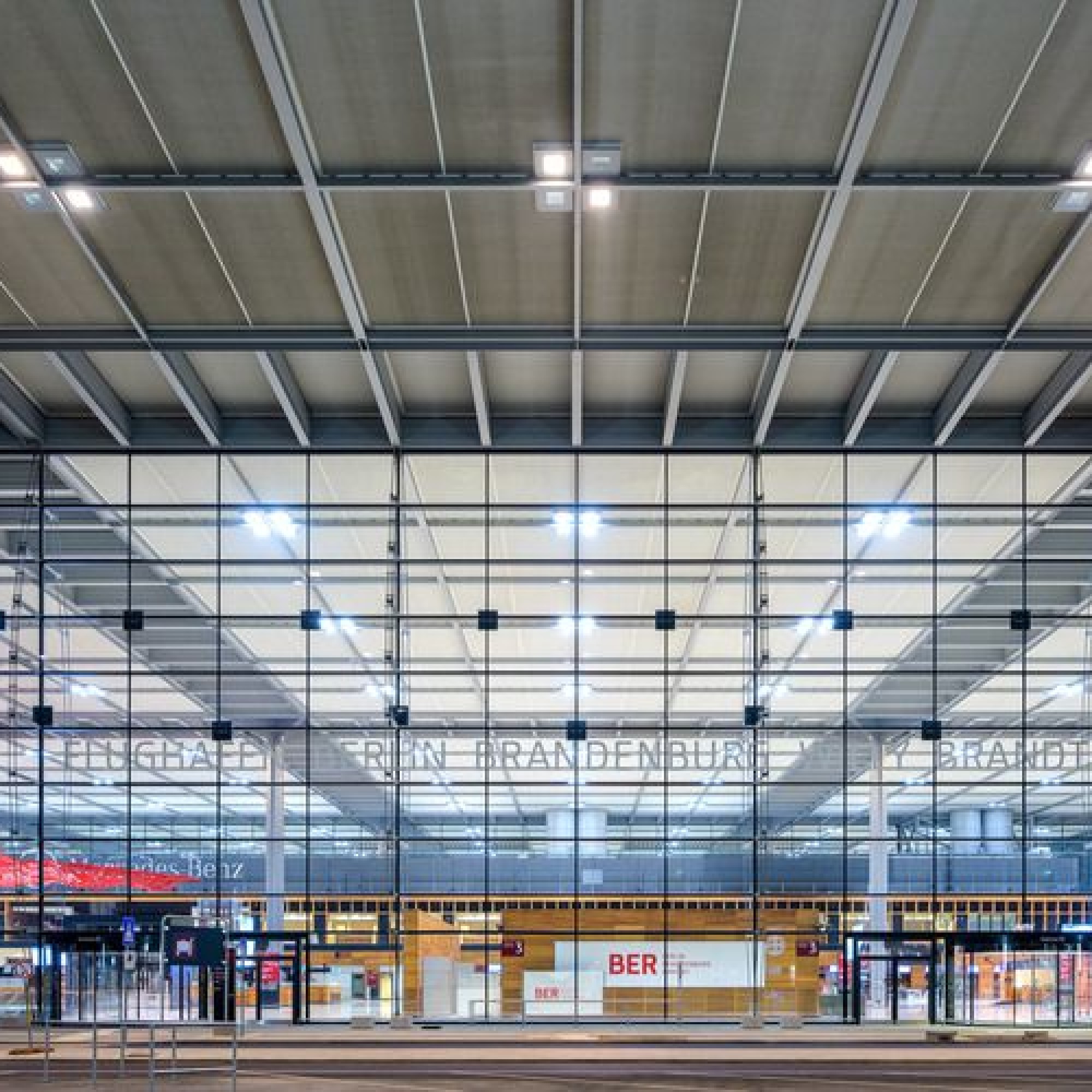 Berlin-Brandeburg inaugure enfin l'aéroport le plus cher du monde