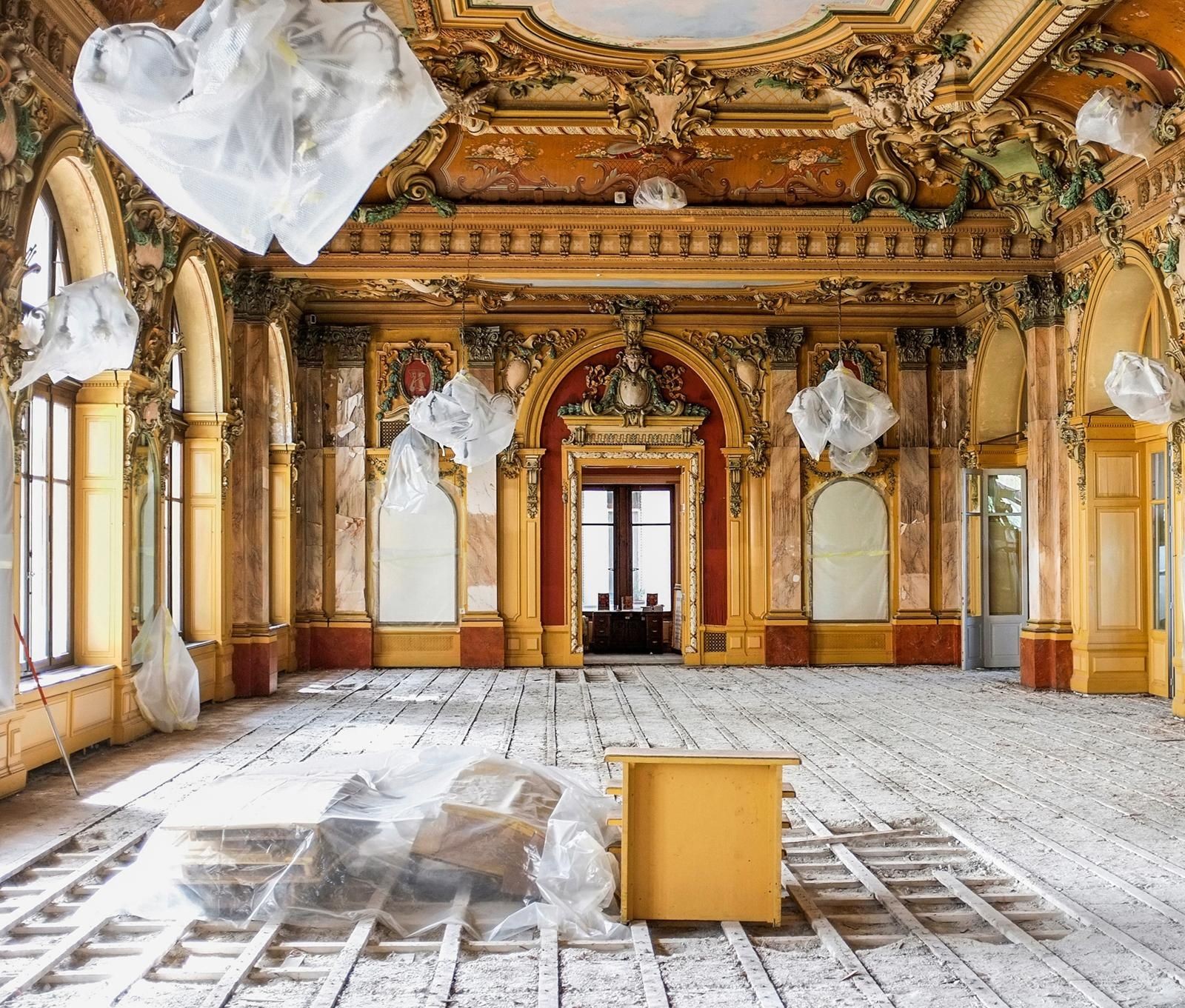 Le théâtre l'Alcazar à Territet vendu aux enchères par l'Office des faillites.