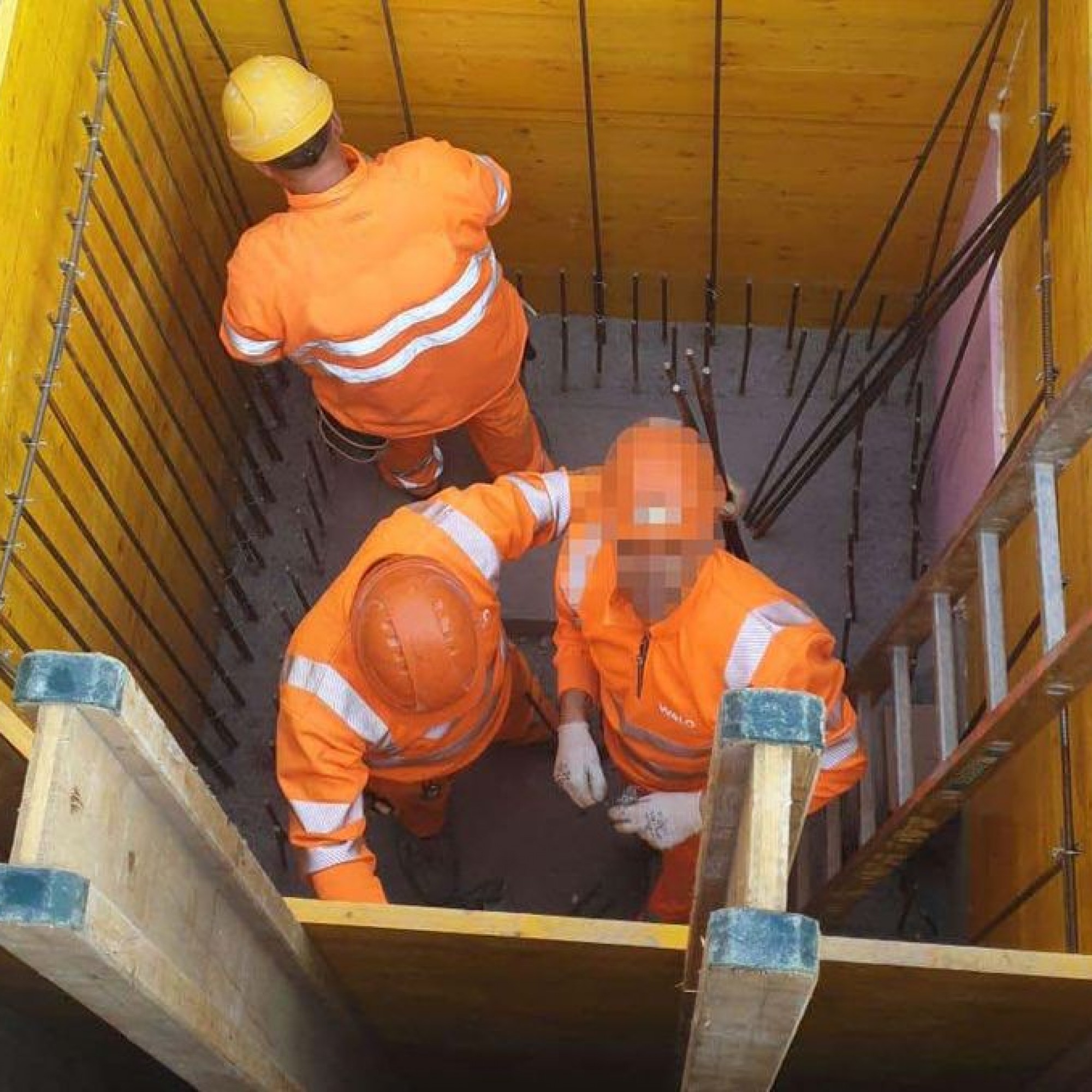 Unia dénonce des contacts rapprochés insuffisamment protégés sur les chantiers.