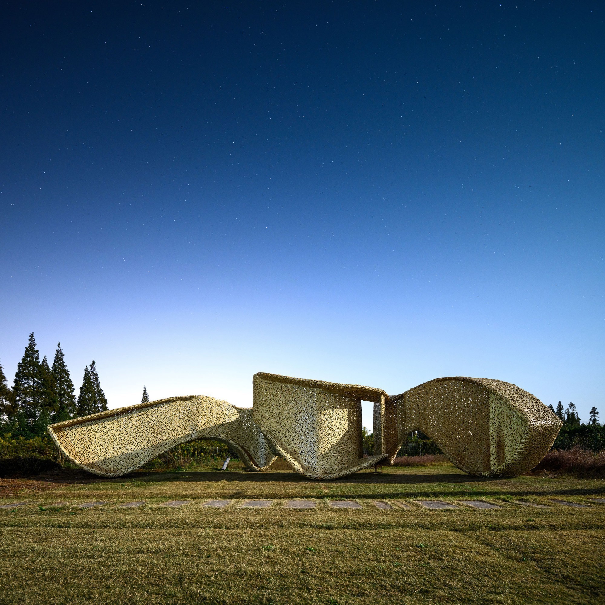 Le pavillon est destiné à inviter les visiteurs de l'île à se reposer.