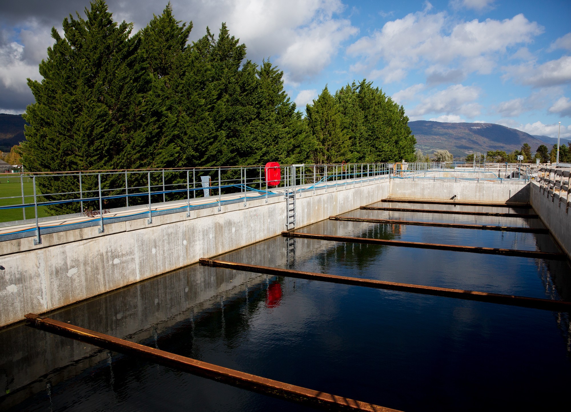 La Ville d’Yverdon-les-Bains poursuit la modernisation de sa station d’épuration afin d’améliorer son cycle de l’eau.