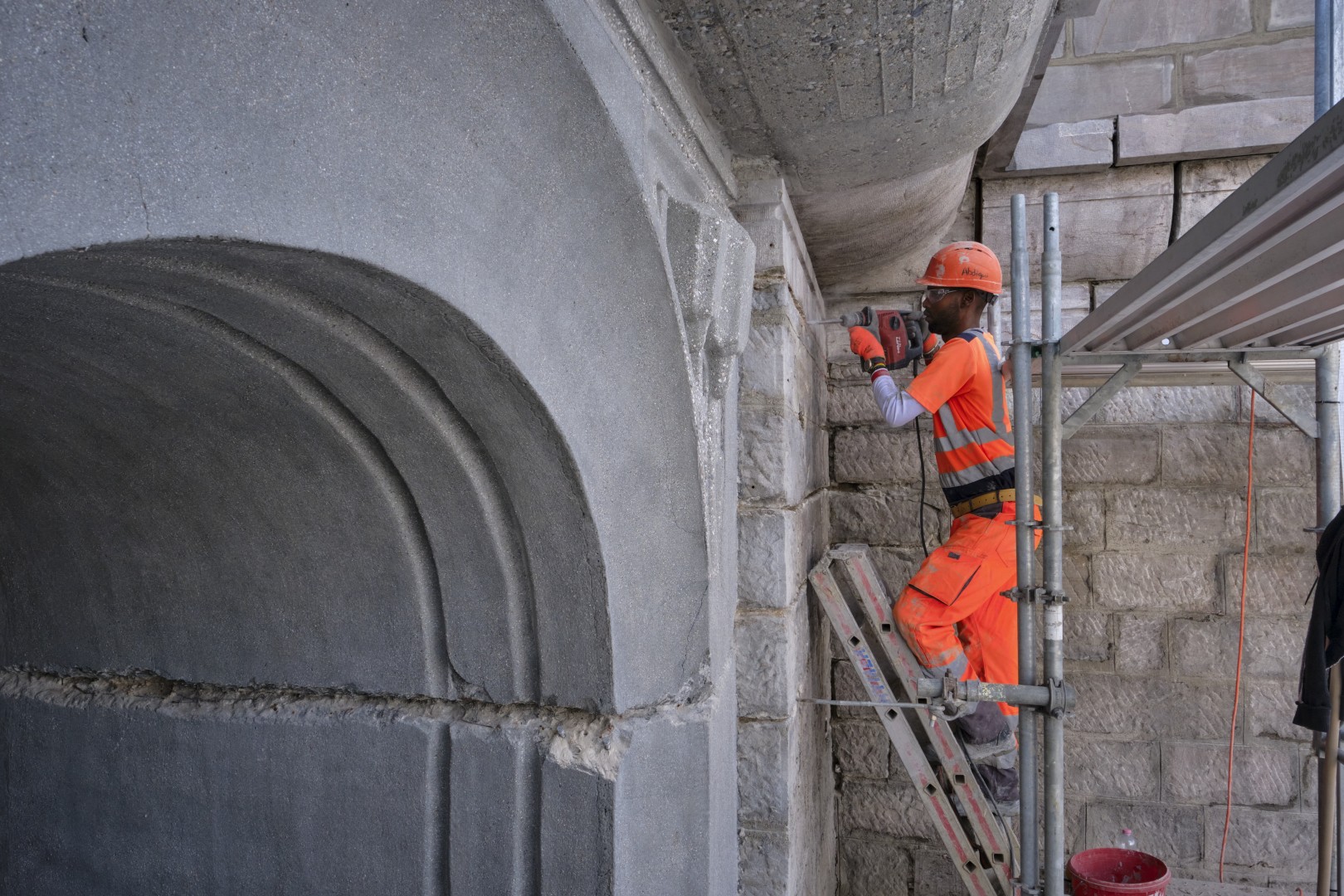 Réalisés une première fois en 2017 puis en 2021, les travaux de réfection du pont Chauderon sont maintenant terminés.