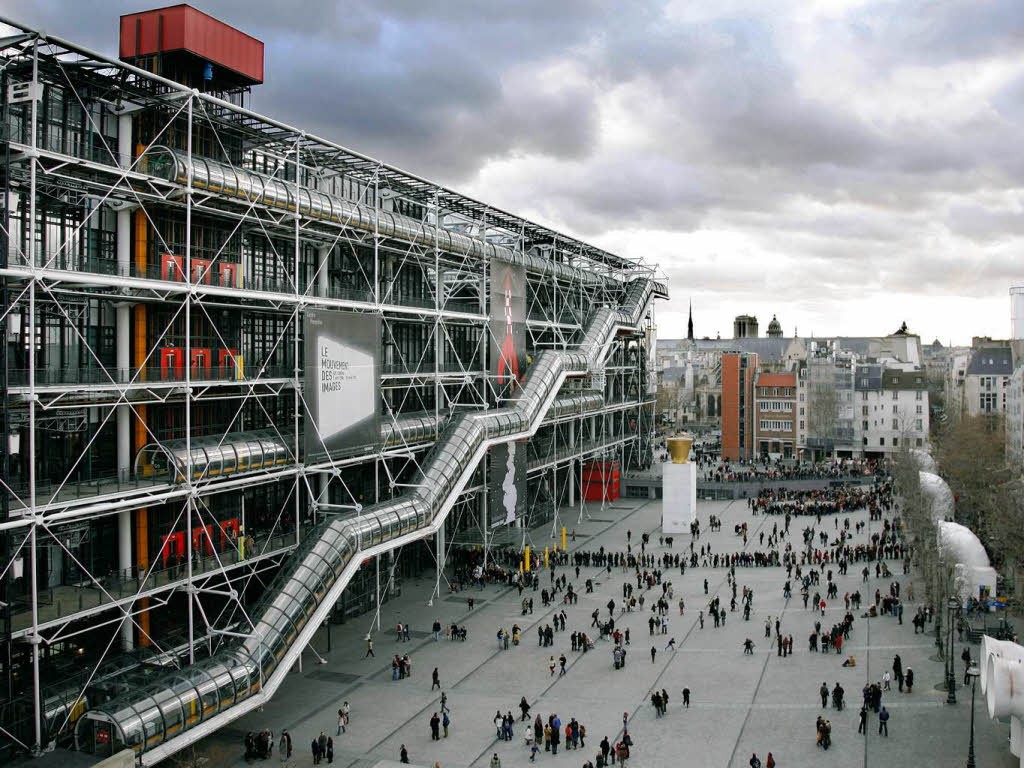 Le centre Pompidou fut lors de sa création l'objet de polémiques et de furieux débats.