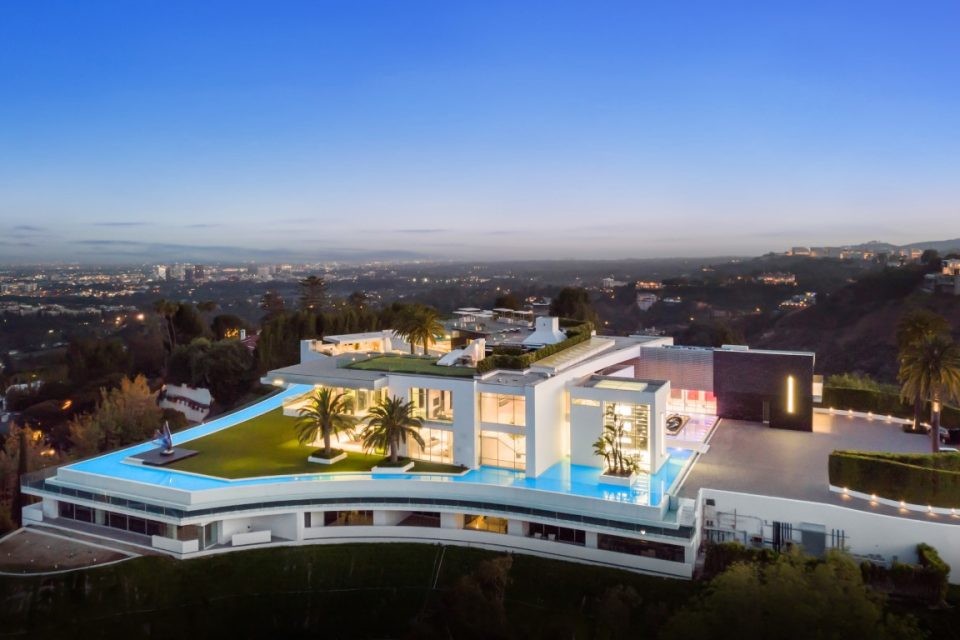 La maison la plus chère d'Amérique à vendre en Californie: deux fois plus grande que la Maison Blanche.