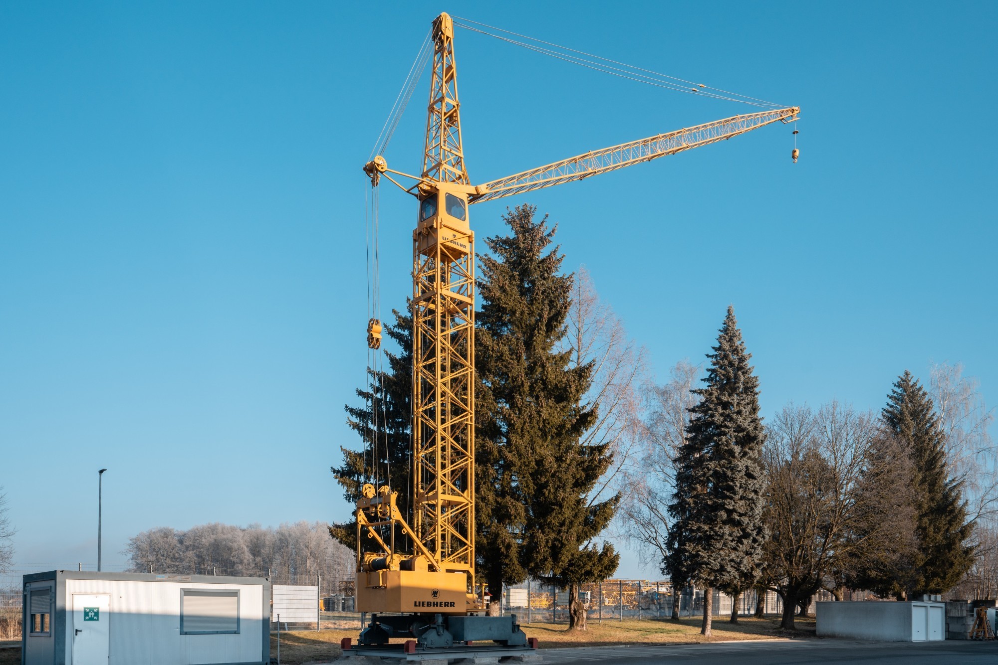 La Liebherr Form 30A/35 est montée au Liebherr Tower Crane Center à Bad Waldsee, en Allemagne.