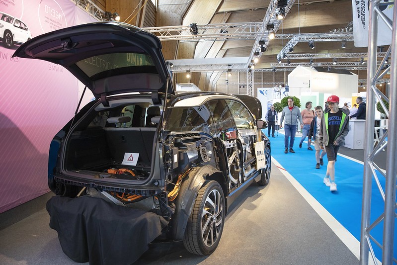 Cent exposants, 80 conférences et 30 véhicules électriques en test et diverses animations ont été à l'honneur durant les quatre jours du salon à Bulle.