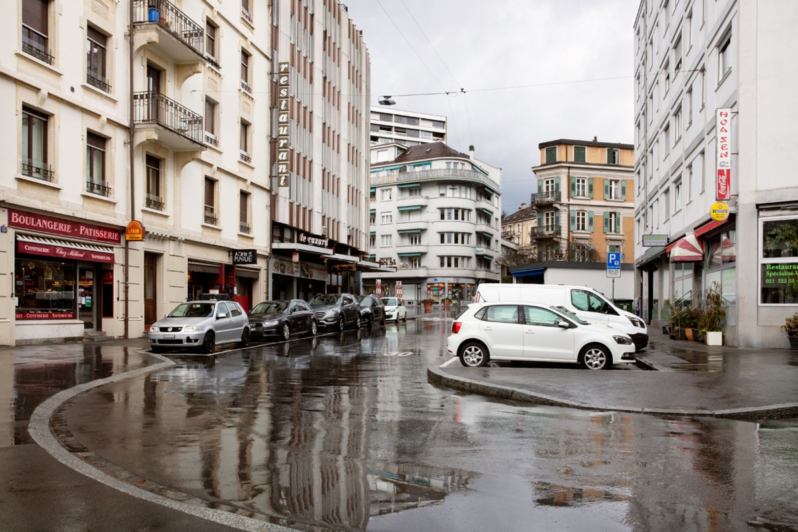 Voici à quoi ressemblait le Pré-du-Marché  avant la transformation du quartier en un lieu durable et agréable pour ses habitants et usagers.