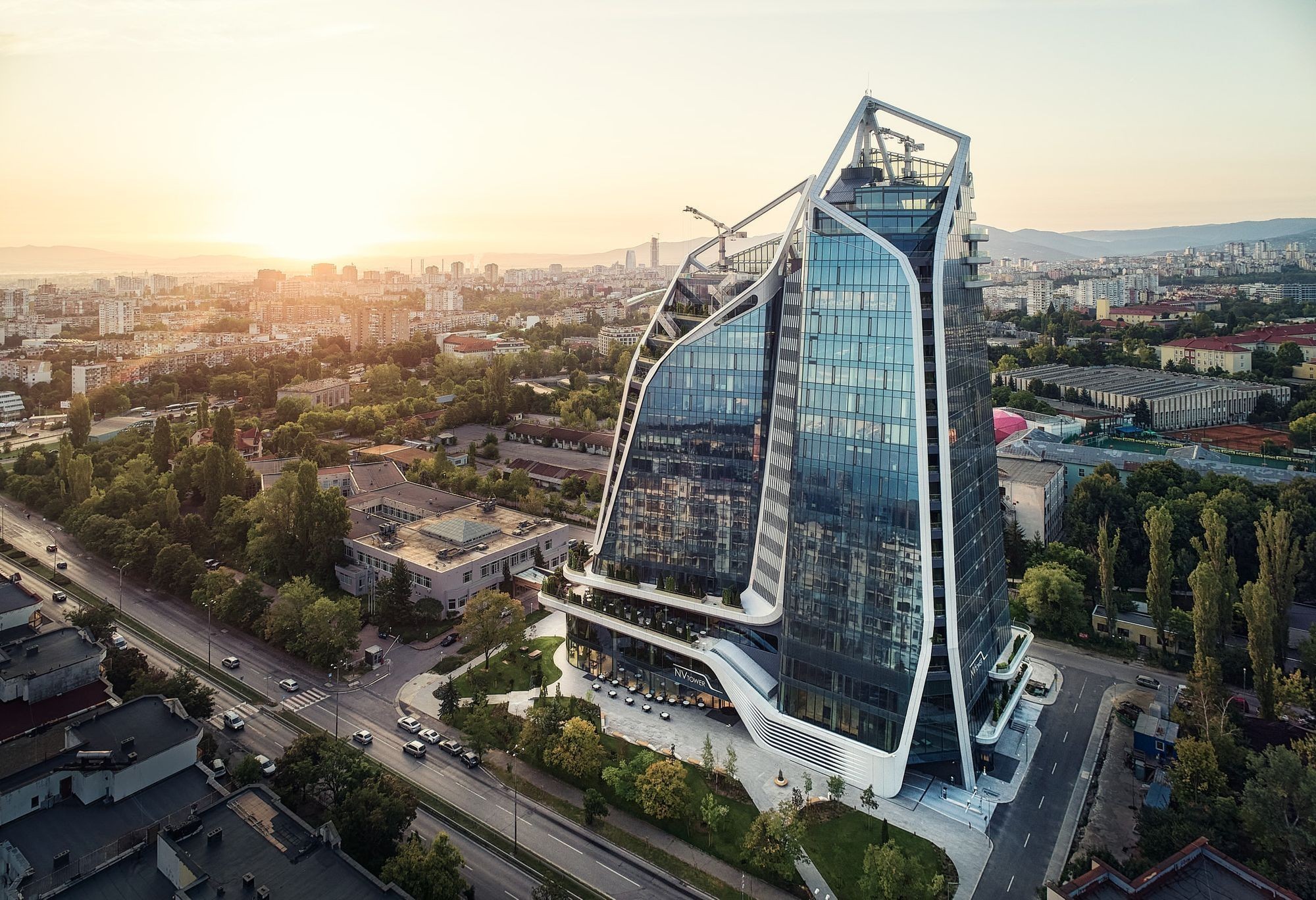 Un superbe immeuble a été récompensé en troisième position. Il s'agit de la NV Tower à Sofia, Bulgarie, mesurant 106 m de haut.