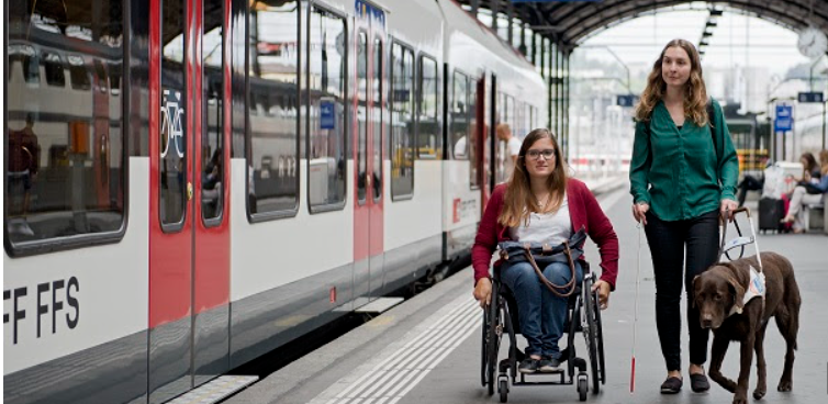 Les quais de la gare de Genève aéroport et leurs accès à savoir escaliers, escalators et ascenseurs ont été rénovés et transformés. Les quais ont été rehaussés (de 42 à 55 cm) afin d’offrir plus de confort pour entrer dans les trains, particulièrement pou