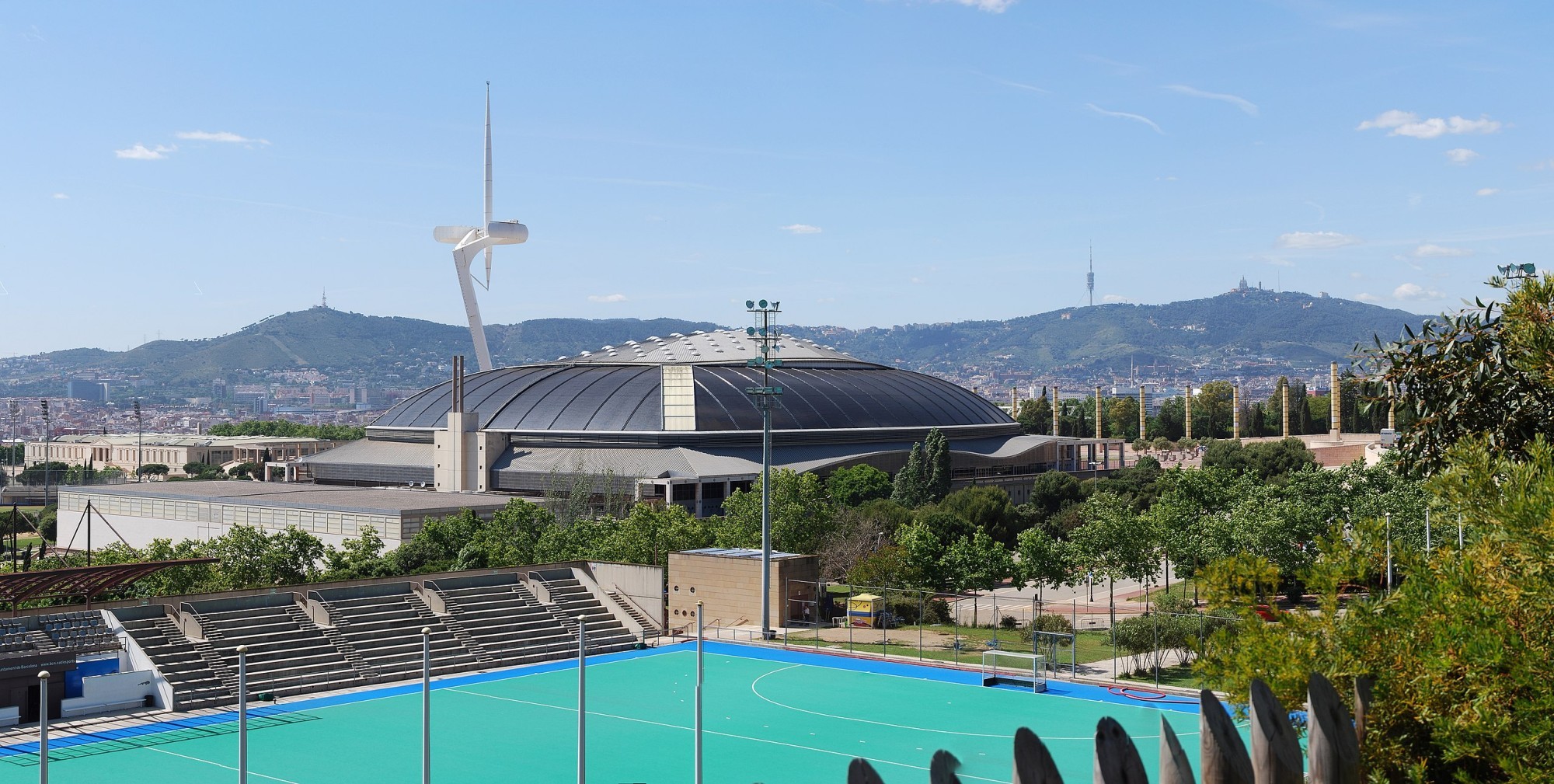 Izotaki palau sant jordi