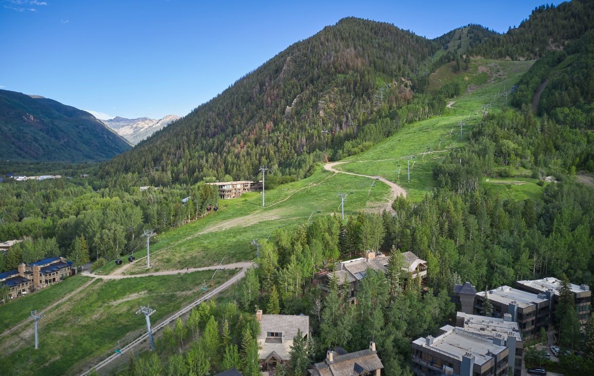 L'emplacement imbattable offre un véritable accès aux pistes de ski.