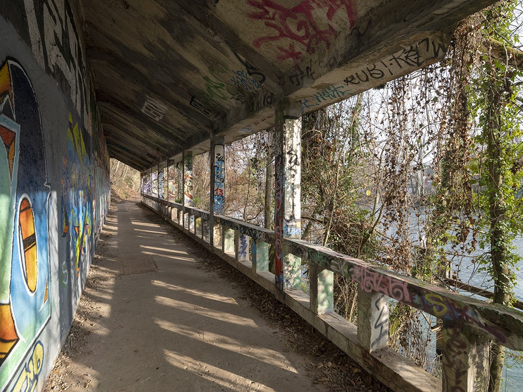 Sentier falaises Genève 3