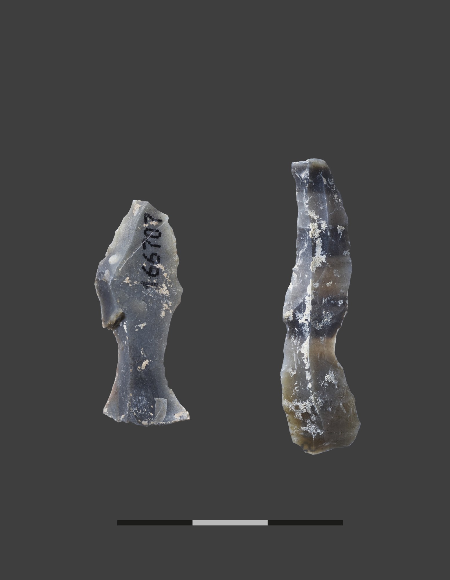 Artefact en radiolarite du Mésolithique provenant des sondages effectués à Boltigen.