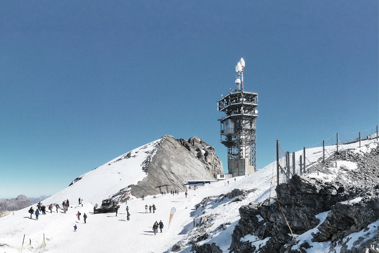 C'est ainsi que se présente aujourd'hui la tour du Titlis à faisceau dirigé.