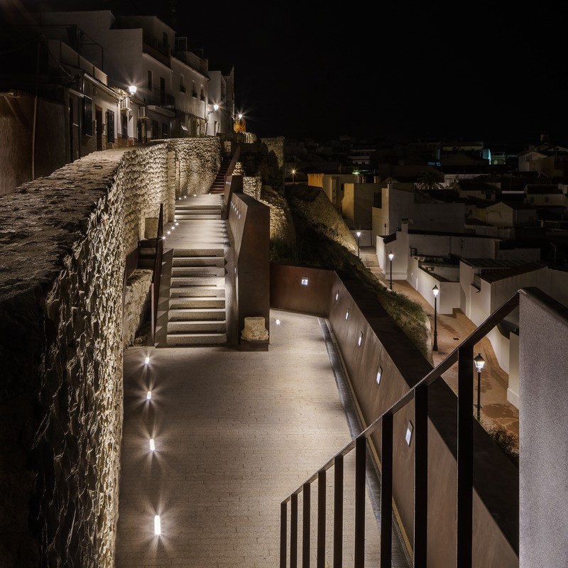 Le patrimoine historique de Cabra est préservé grâce à une intervention innovante sur le mur médiéval.