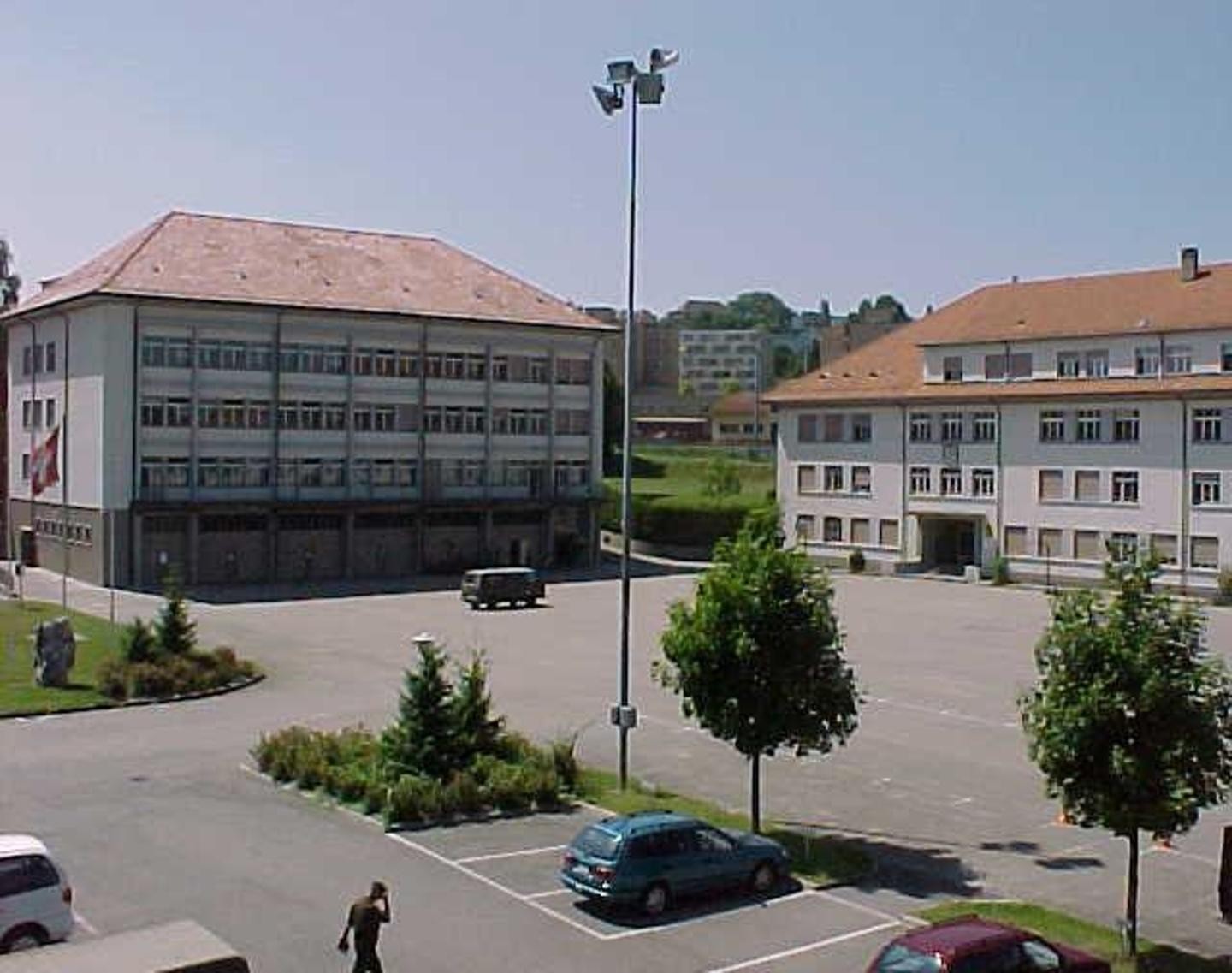 La Confédération et l’Etat de Fribourg règlent les modalités de la reprise de la Caserne de la Poya.