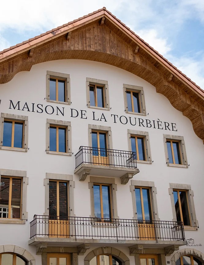 maison tourbiere ouverte