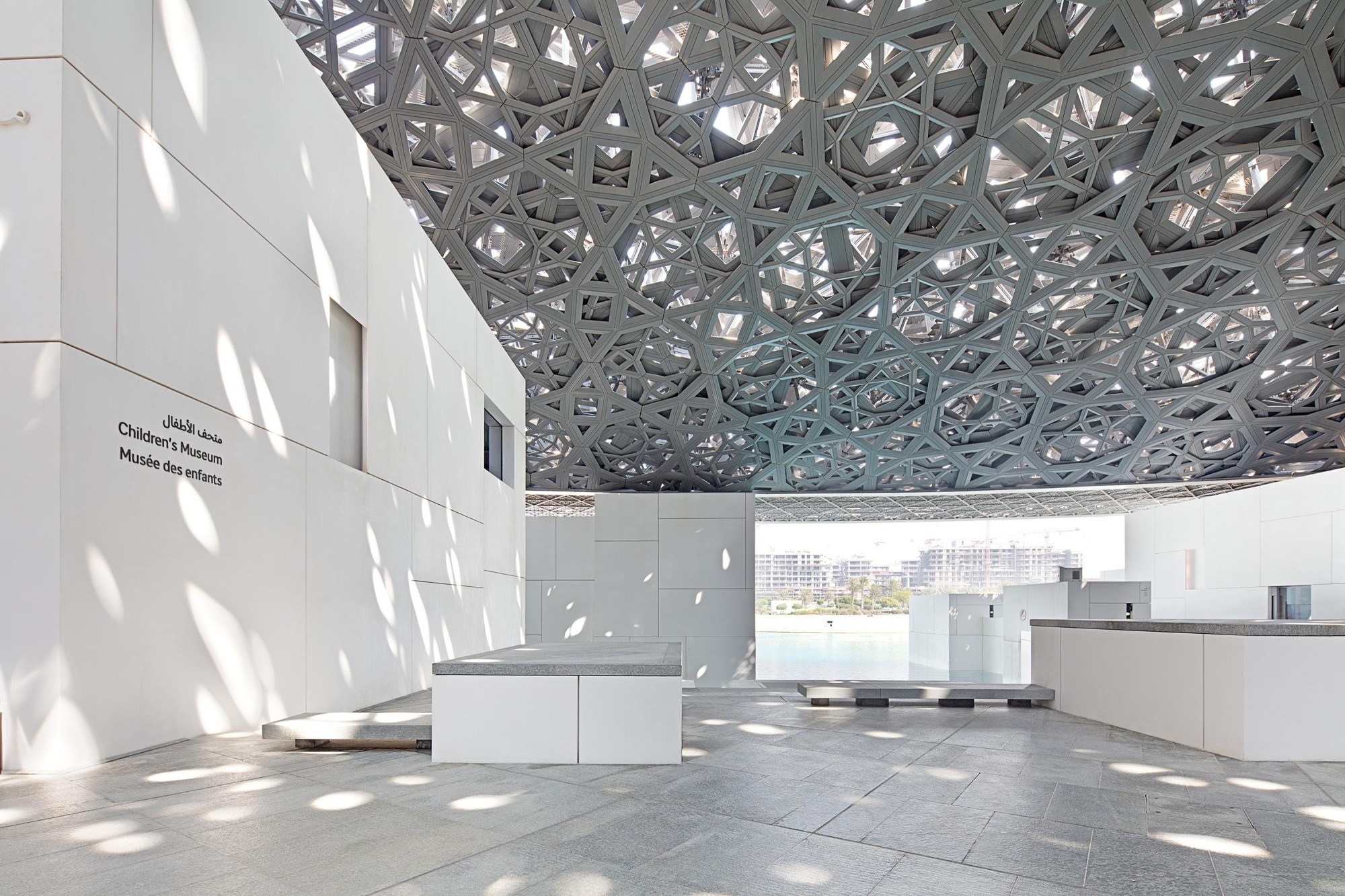 Le Louvre Abu Dhabi