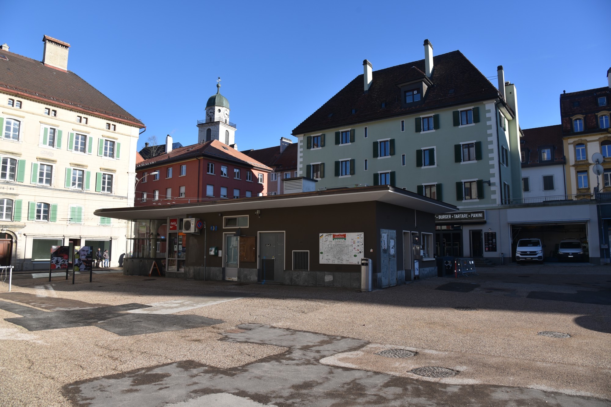 Kiosque Place du Marché ChxFds