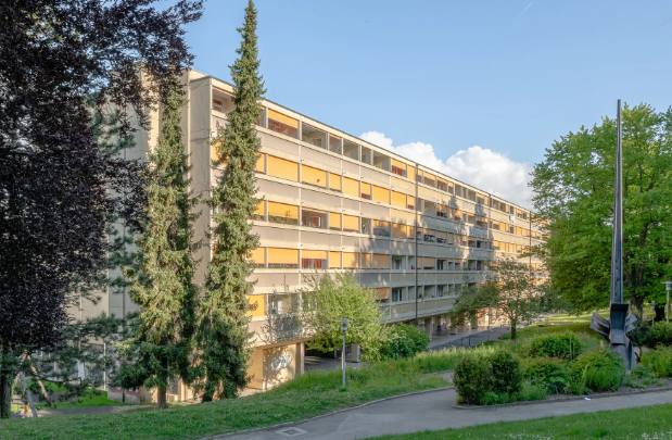 Rénovation et assainissement énergétique pour 310 appartements à loyers modérés à Lausanne.