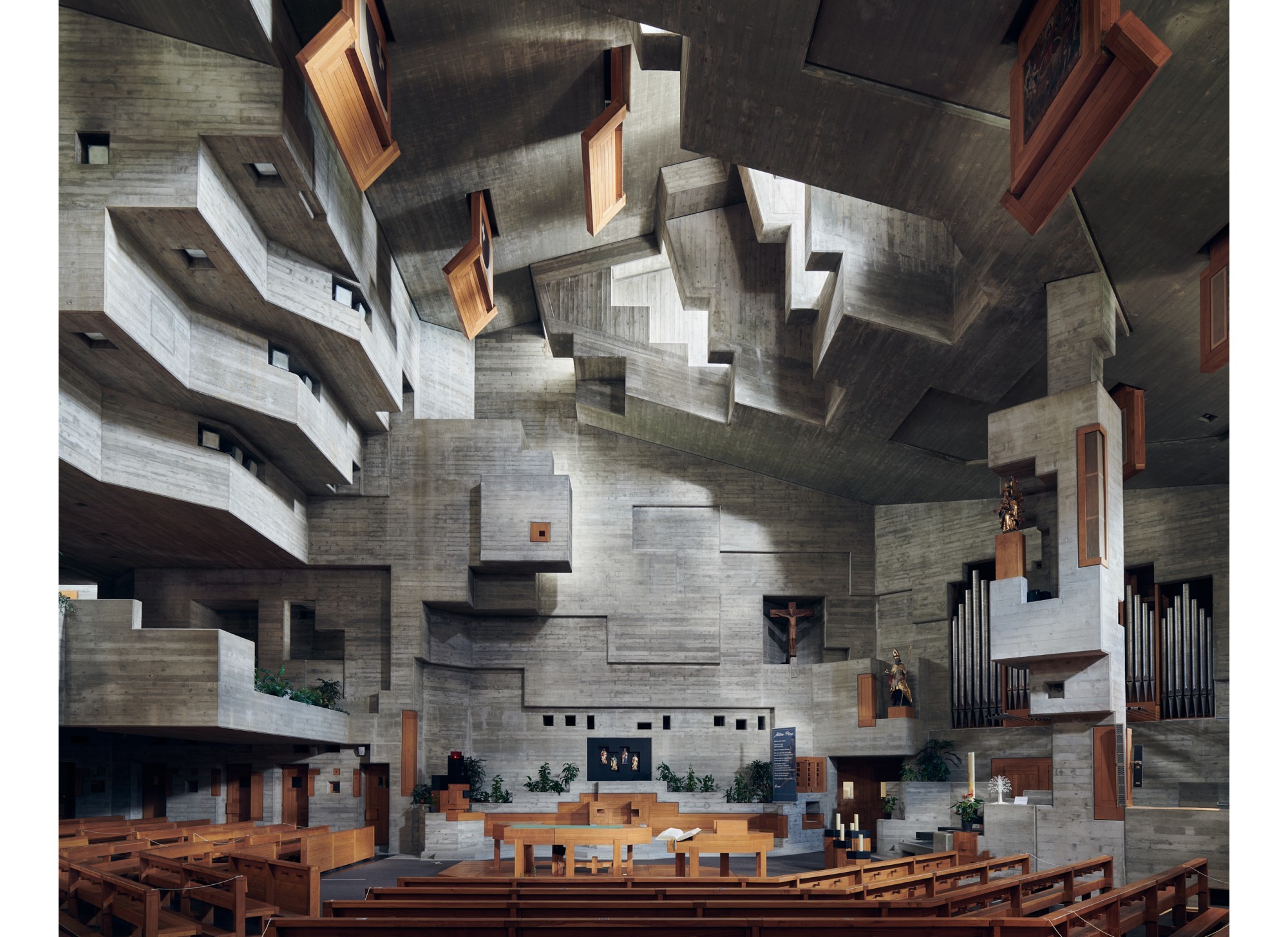 Eglise brutaliste Heremence