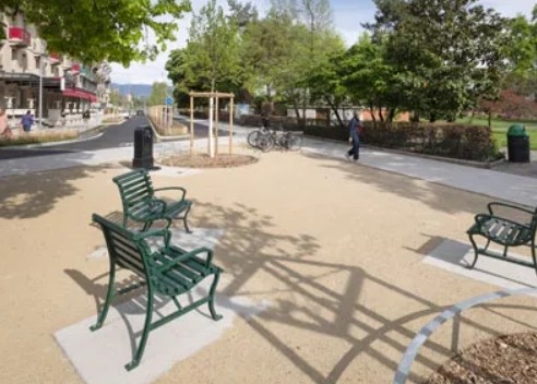 Genève améliore la végétalisation de son quartier des Pâquis.