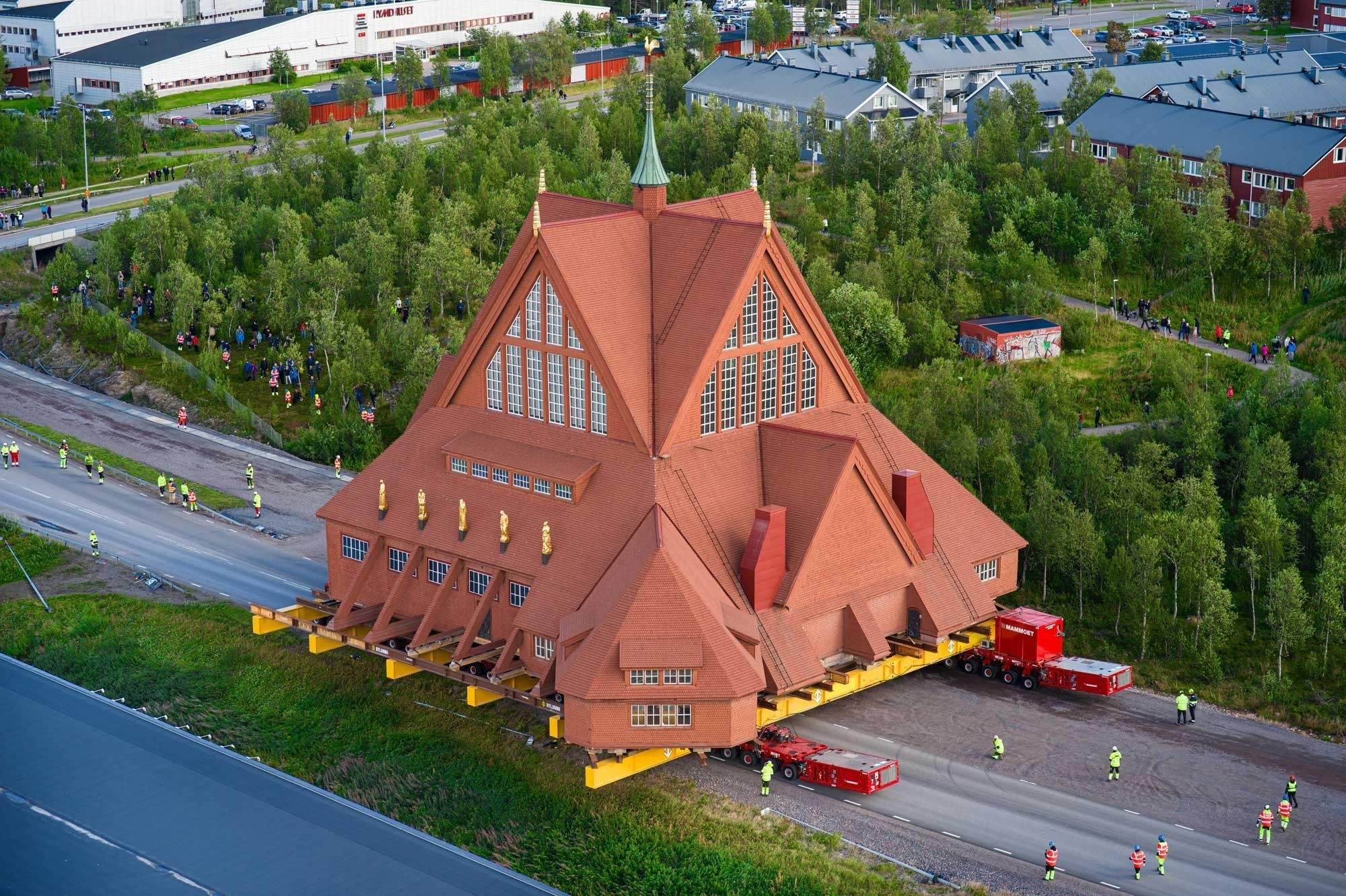 Un déménagement hors norme : l'église suédoise de Kiruna, pesant 713 t, a été déplacée
