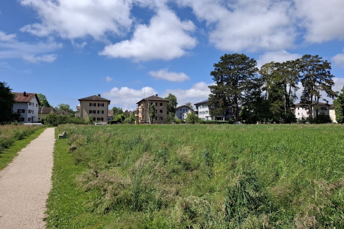 A Prairie‑Nord, des constructions modulaires accueilleront temporairement le restaurant scolaire ainsi que de nouvelles places parascolaires.