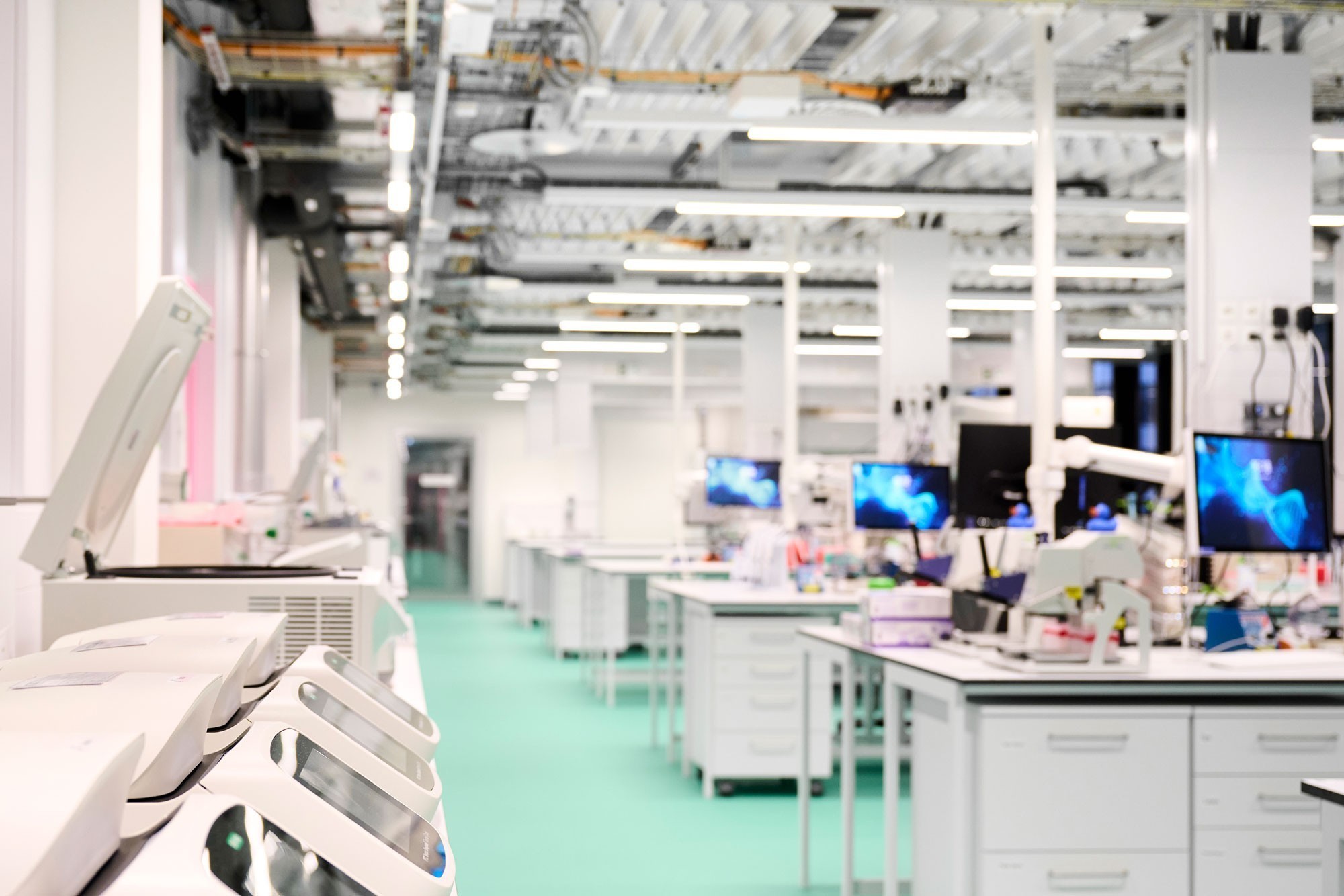 D'une superficie de 23'000 m², le nouveau centre de recherche peut accueillir jusqu'à 250 chercheurs.