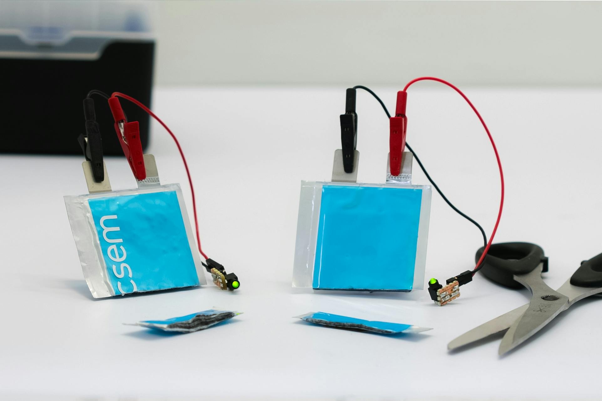 Batteries lithium CSEM 2