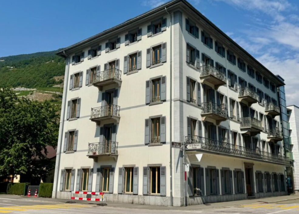 Edifié au XIXe siècle, l’Ancien Hôtel Clerc demeure l’un des bâtiments emblématiques de Martigny.