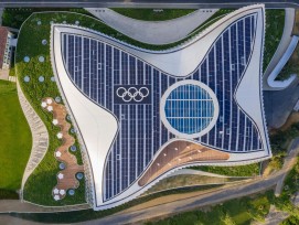 Le Comité international olympique (CIO) a emménagé dans son nouveau siège à Lausanne, sur les rives du lac Léman, au printemps 2019.