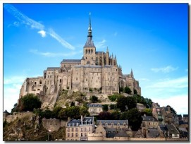 Les façades de l'abbaye du Mont-Saint-Michel seront rénovées avec les techniques les plus modernes