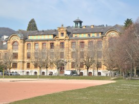 Lycée Jean-Piaget 6