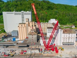 Gare de Cossonay Liebherr LR 11000