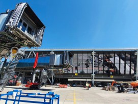 Aéroport de Genève 2