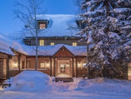 Un ranch de 130 ha à Telluride avec une vue imprenable, vendu par Tom Cruise pour la somme de 39.5 millions de dollars.