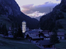 Un nouvel emblème pour Mulegns: la tour est visible de loin. Aussi bien de jour que de nuit.