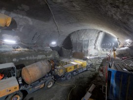 Le projet Avenir de la gare de Berne se poursuit mais a pris du retard dû à différents facteurs: la pandémie Covid-19, des problèmes de géologie et de contamination du site. Il n'y aura pas d'ouverture officielle mais elle se fera de façon échelonnée.