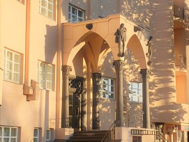 Le seul bâtiment en Lituanie construit dans le style de l'école d'Amsterdam va rouvrir ses portes au public en tant que musée. Construit à l'origine en 1928, l'appartement présente le meilleur de ce que l'architecture Art déco de Kaunas, deuxième ville de