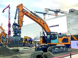 Première mondiale remarquable au salon Bauma : Liebherr a présenté à Munich une pelle sur chenilles propulsée par un moteur à combustion d'hydrogène, qui a reçu le prix de l'innovation Bauma 2022 dans la catégorie protection du climat.