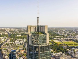 Avec l'exploitation de la Varso Tower, à Varsovie, Magnicity renforce sa position de leader du loisir urbain au sommet de grandes tours et témoigne de son intérêt pour les villes emblématiques à fort développement.