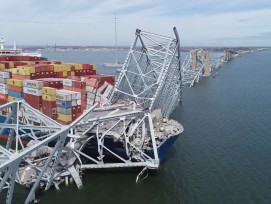 Suite à l’effondrement tragique du pont Francis-Scott-Key à Baltimore six personnes ont perdu la vie lorsque des véhicules sont tombés dans le vide.