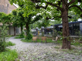 Un parking transformé en jardin public végétalisé et abrité à Ouchy.