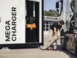 Chargeur électrique puissant 1