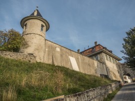 Château Châtel Saint-Denis