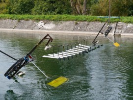 Une équipe munichoise teste une centrale marémotrice dans le canal de l’Isar, propulsée par des cerfs-volants fixés à un câble.