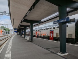 Les ouvriers travaillent à Fribourg, où les horaires sont temporairement modifiés.
